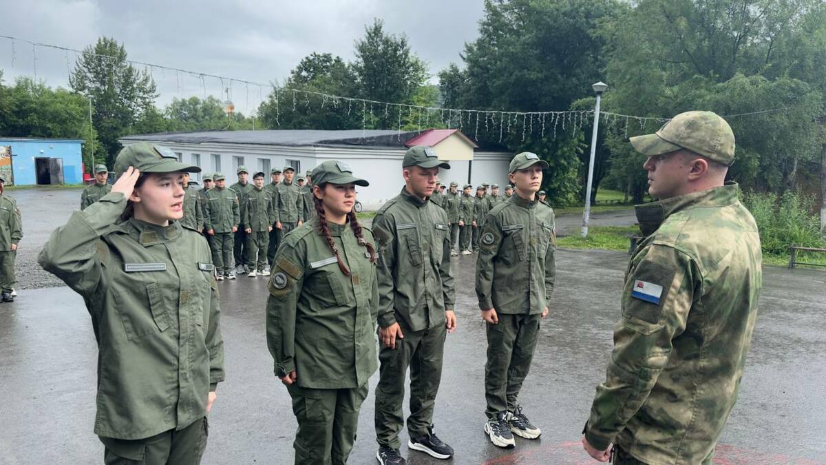 Четвёртая смена «Время юных героев» открылась на Камчатке