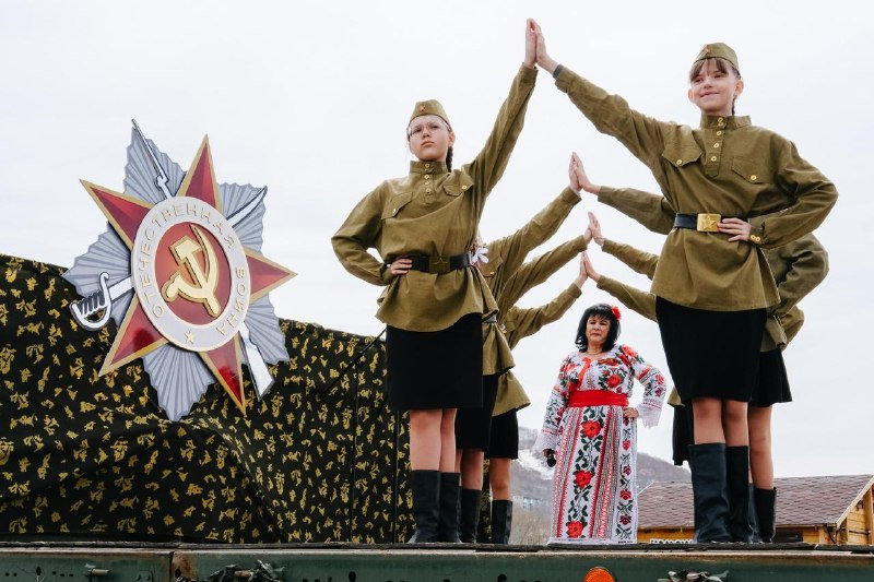 Песни военных лет от «Ассамблеи народов России» прозвучали в столице Камчатки