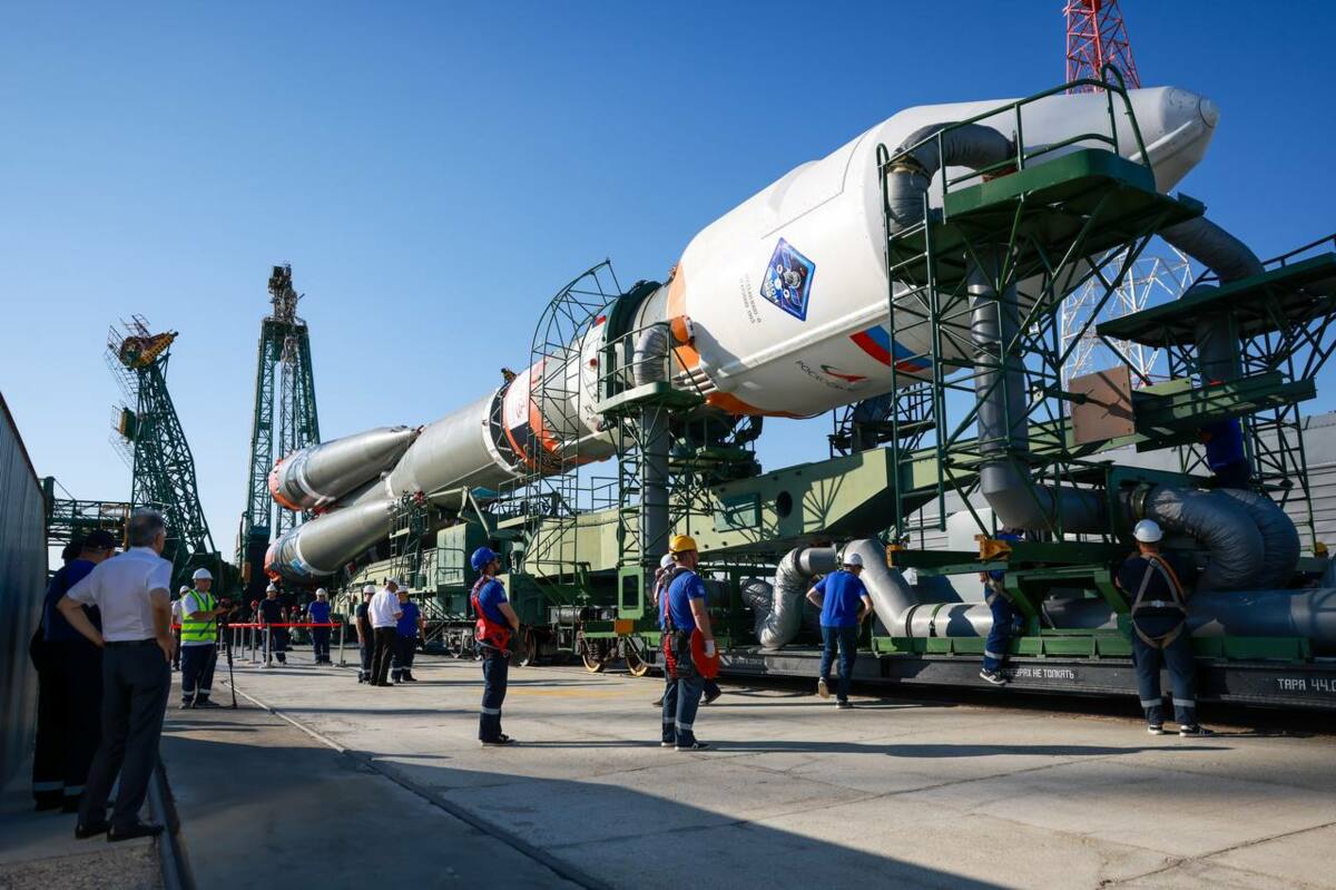 В преддверии старта юбилейного ВЭФ в космос запустили ракету с символикой форума